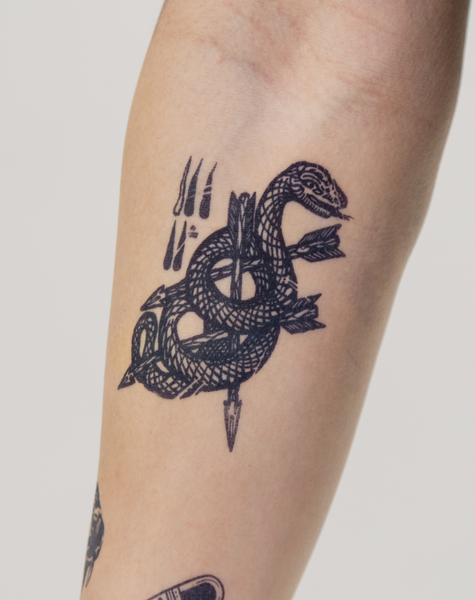 Pierced Resilience Temporary Tattoo Lasts 1-2 Weeks – EZINK™