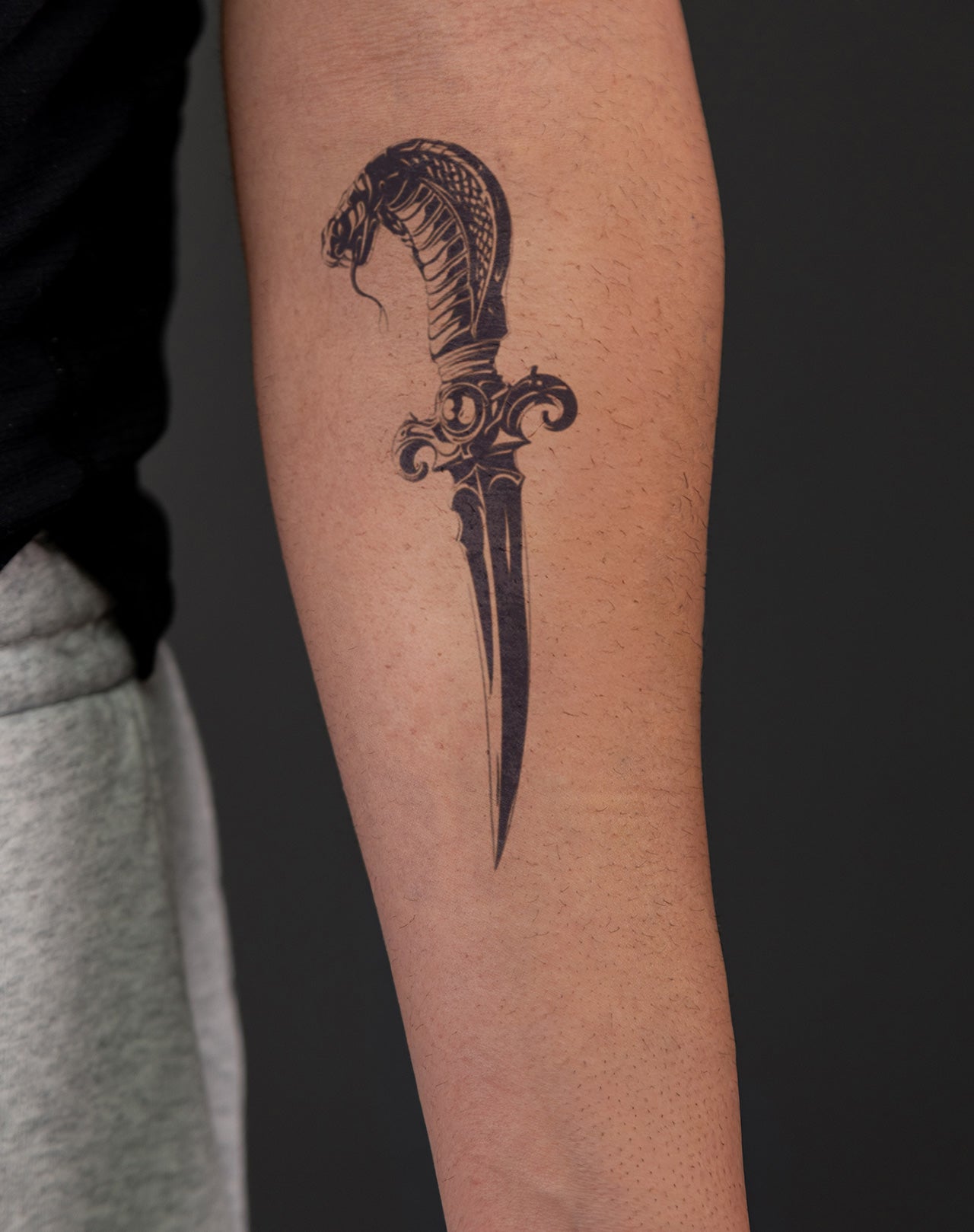 Snake Dagger